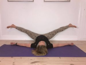 Yogaøvelse mod stive hofter 6
